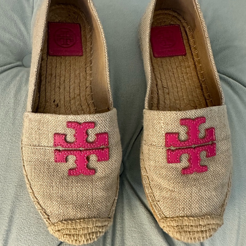 Tory Burch Canvas Slip on w Pink logo